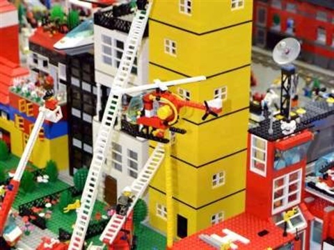 Lego_Building.jpg