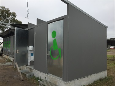 Wunghnu Public Toilet - progress