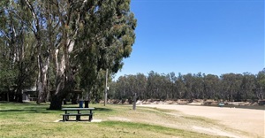 Thompsons-Beach-1.jpg